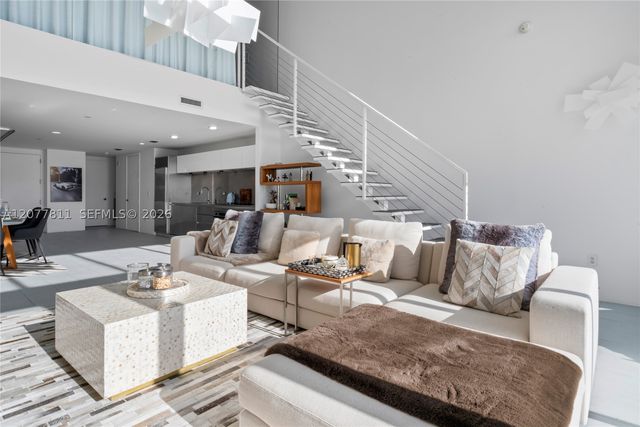 1040 Biscayne Blvd 3203, Miami, FL 33132