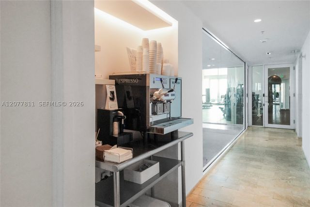 1040 Biscayne Blvd 3203, Miami, FL 33132