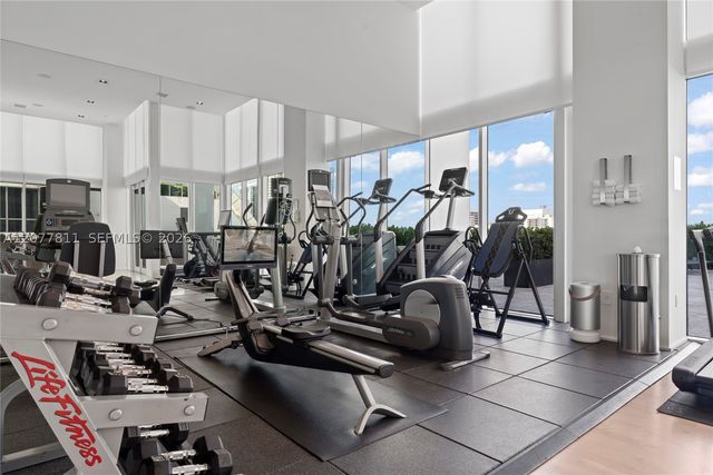 1040 Biscayne Blvd 3203, Miami, FL 33132