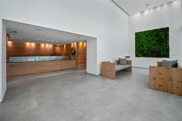 1040 Biscayne Blvd 3203, Miami, FL 33132