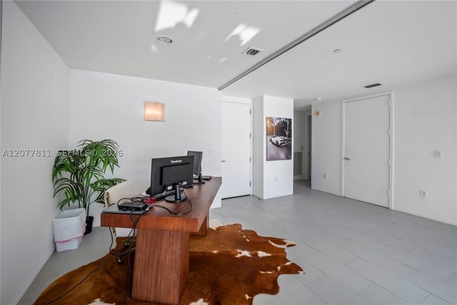 1040 Biscayne Blvd 3203, Miami, FL 33132