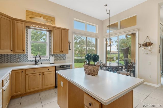 1034 W Skyview Landings Drive, Hernando, FL 34442