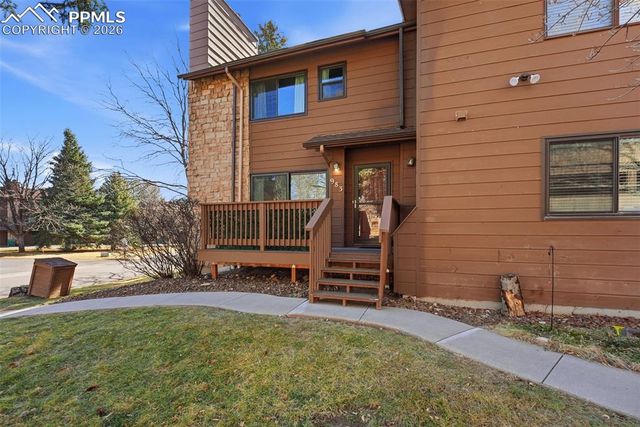 983 Moorings Drive, Colorado Springs, CO 80906