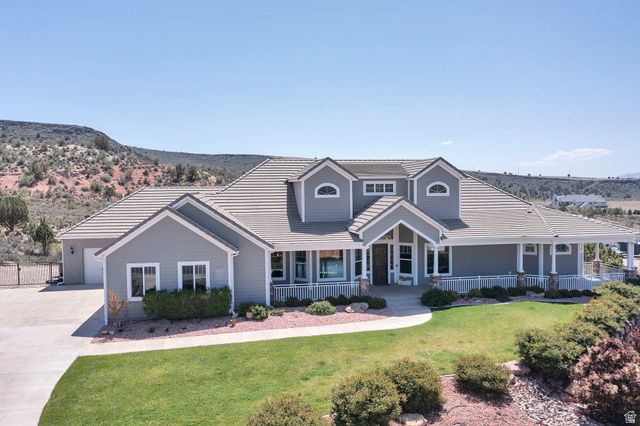 947 W AMETHYST DR, St. George, UT 84770