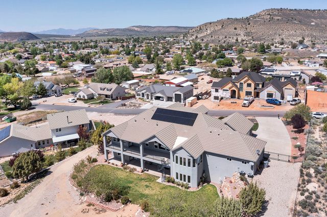 947 W AMETHYST DR, St. George, UT 84770