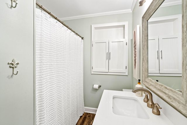 200 Warren Street, Walterboro, SC 29488