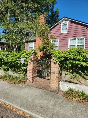 200 Warren Street, Walterboro, SC 29488