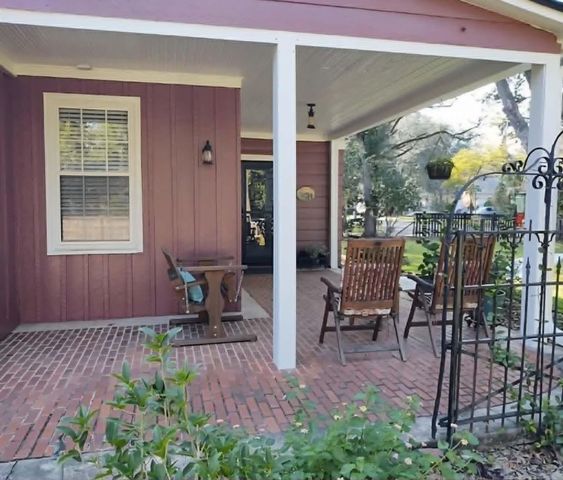 200 Warren Street, Walterboro, SC 29488