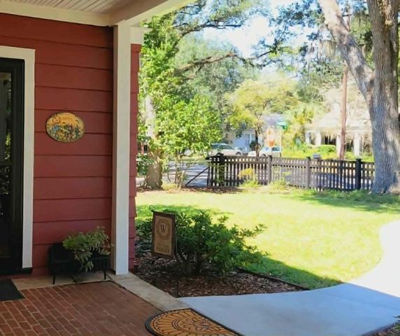 200 Warren Street, Walterboro, SC 29488