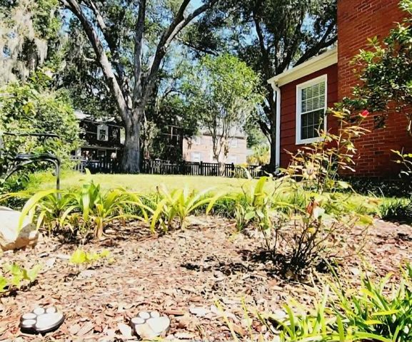 200 Warren Street, Walterboro, SC 29488