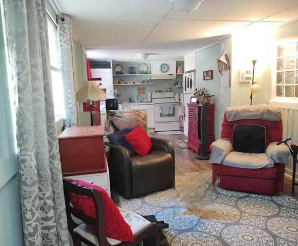 200 Warren Street, Walterboro, SC 29488