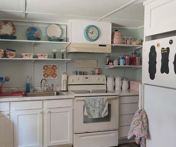 200 Warren Street, Walterboro, SC 29488