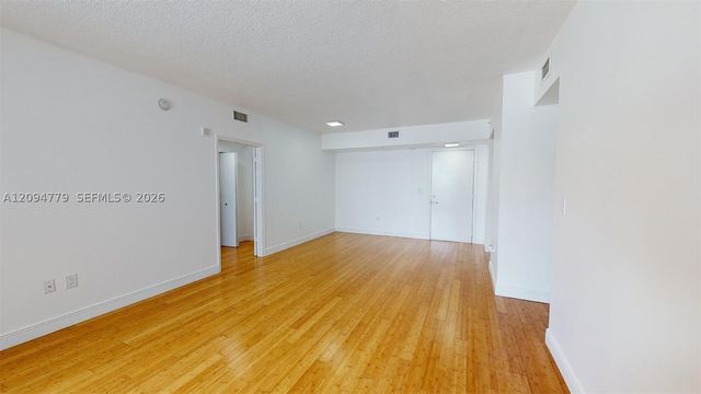 18800 NE 29th Ave 922, Aventura, FL 33180