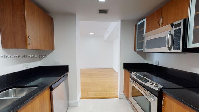 18800 NE 29th Ave 922, Aventura, FL 33180