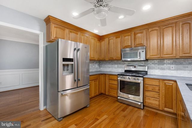 3123 WOODLAND LN, Alexandria, VA 22309
