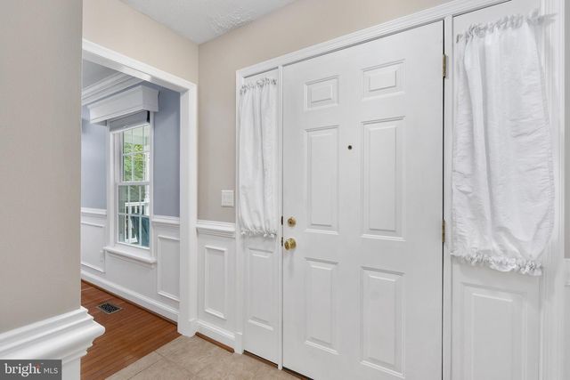 3123 WOODLAND LN, Alexandria, VA 22309