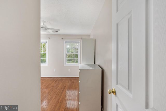 3123 WOODLAND LN, Alexandria, VA 22309