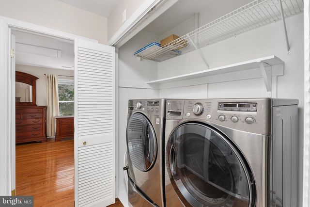 3123 WOODLAND LN, Alexandria, VA 22309