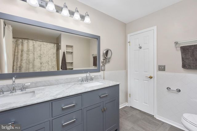 3123 WOODLAND LN, Alexandria, VA 22309