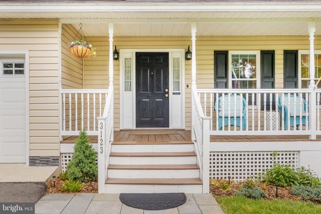 3123 WOODLAND LN, Alexandria, VA 22309