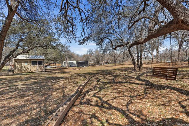 285 Brianna, Von Ormy, TX 78073