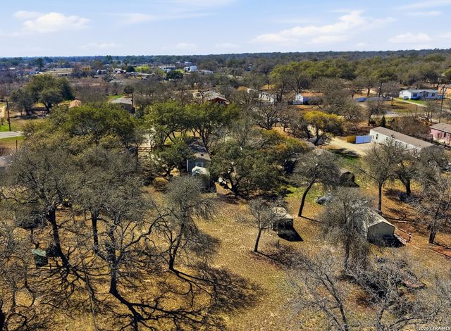 285 Brianna, Von Ormy, TX 78073