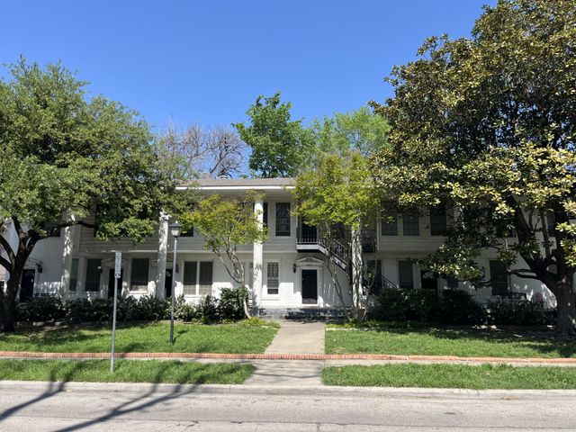 3311 Reagan Street, Dallas, TX 75219