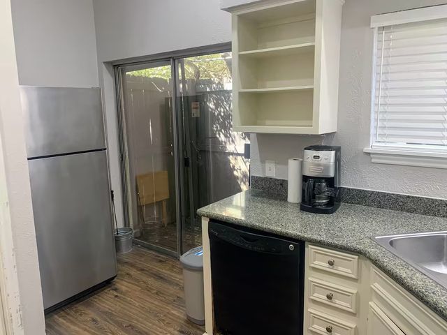 3311 Reagan Street, Dallas, TX 75219