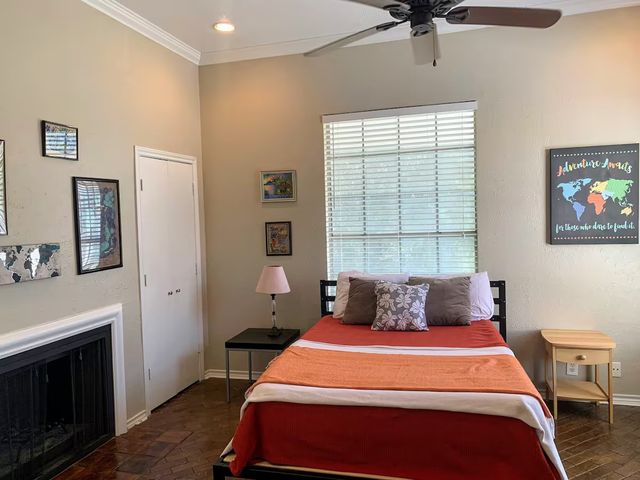 3311 Reagan Street, Dallas, TX 75219