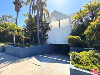 2336 28th Street E, Santa Monica, CA 90405
