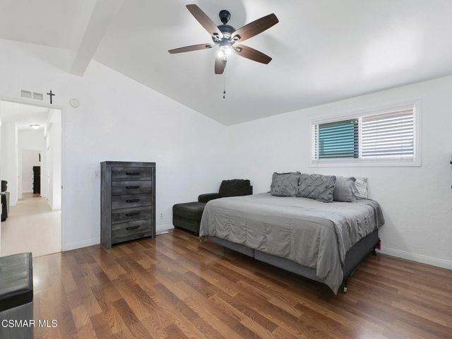 32055 Emerald Lane, Castaic, CA 91384