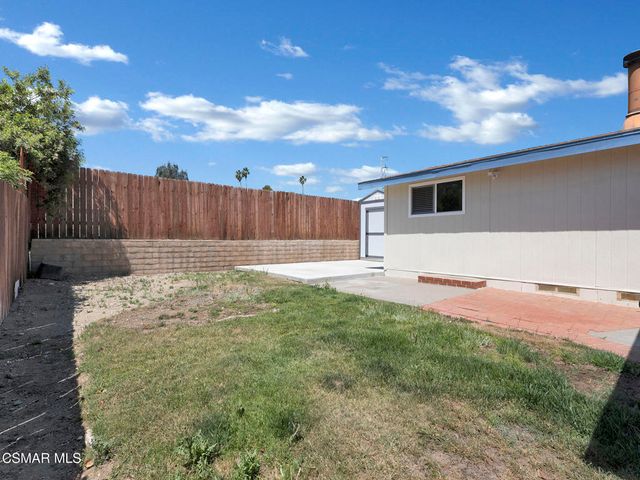 32055 Emerald Lane, Castaic, CA 91384
