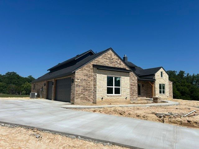 609 W Kerry Court, Poolville, TX 76487