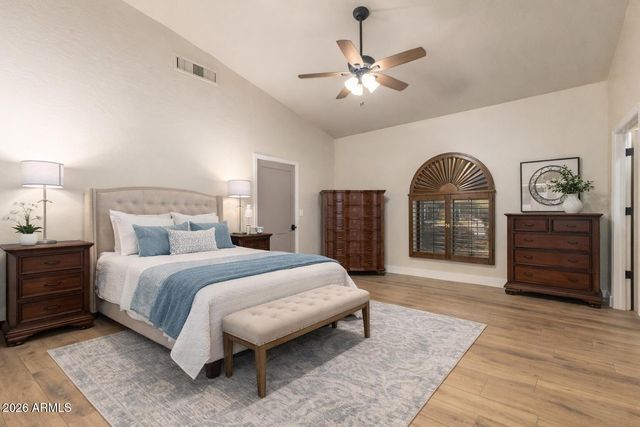 8551 E WOOD Drive E, Scottsdale, AZ 85260