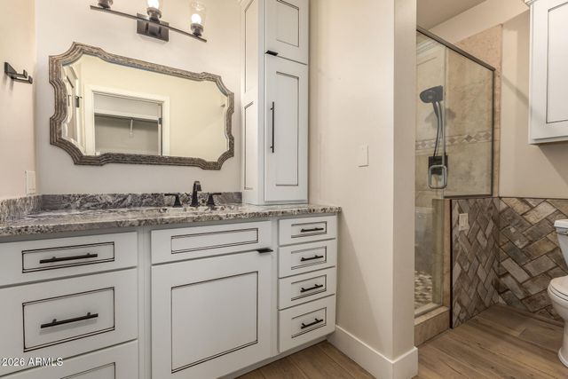 8551 E WOOD Drive E, Scottsdale, AZ 85260