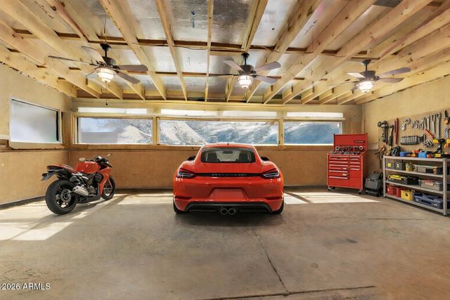 8551 E WOOD Drive E, Scottsdale, AZ 85260