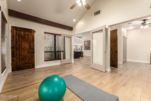 8551 E WOOD Drive E, Scottsdale, AZ 85260