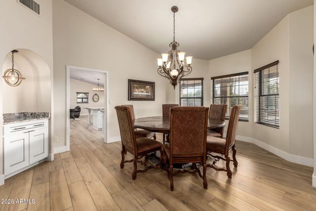 8551 E WOOD Drive E, Scottsdale, AZ 85260