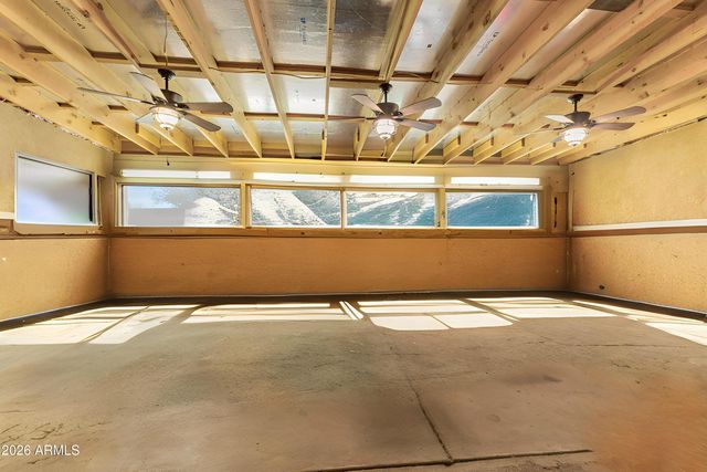 8551 E WOOD Drive E, Scottsdale, AZ 85260