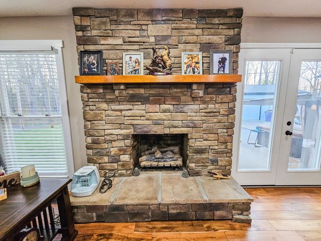 331 Hilltop Dr, Shelbyville, TN 37160