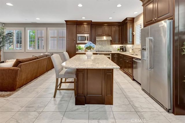 21 Lantana, Lake Forest, CA 92630