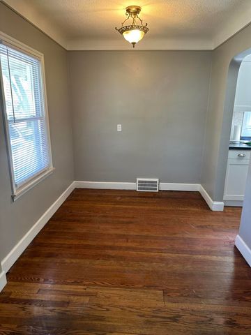19348 Washtenaw Street, Harper Woods City, MI 48225