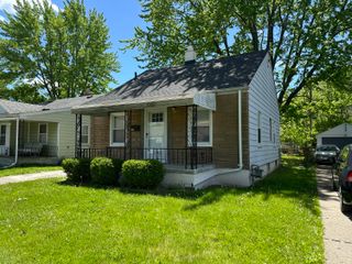 19348 Washtenaw Street, Harper Woods City, MI 48225