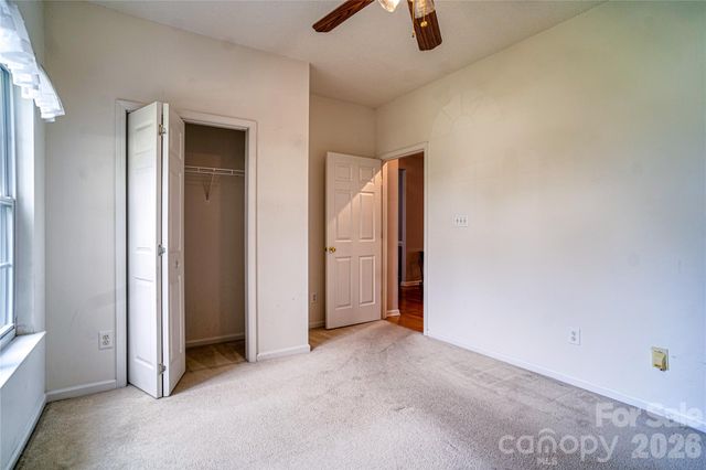 9612 Veronica Drive, Charlotte, NC 28215