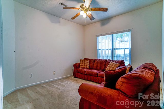 9612 Veronica Drive, Charlotte, NC 28215
