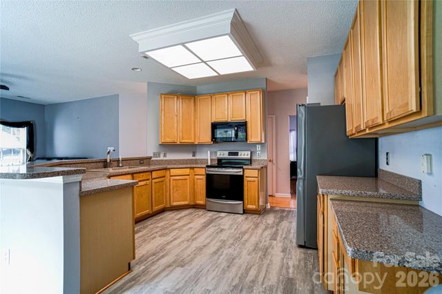 9612 Veronica Drive, Charlotte, NC 28215
