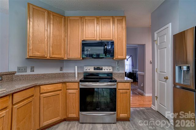 9612 Veronica Drive, Charlotte, NC 28215