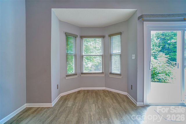 9612 Veronica Drive, Charlotte, NC 28215