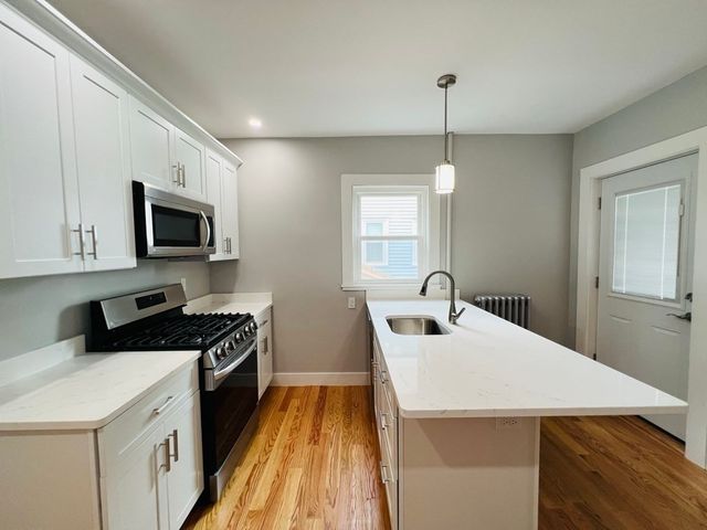 21-23 Caledonia Ave 21, Quincy, MA 02169