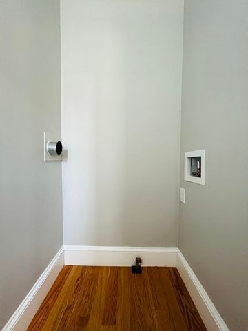21-23 Caledonia Ave 21, Quincy, MA 02169